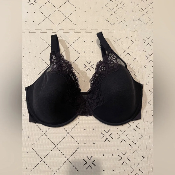 Bali Underwire Bra One Smooth U Comfort Stretch Lace Full Coverage Flexible 40DD - Picture 2 of 5